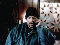   (2001)