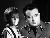  (1961)