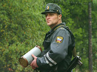  -2 (2000)