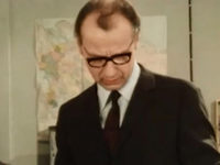    (1976)