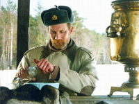       (2000)