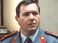   (1983)