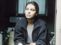   (2001)