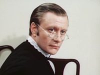   (1976)