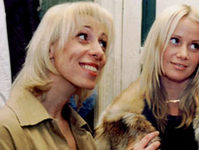  (2005)