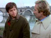   (1975)