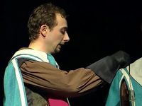  (2013)