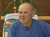     (2002)