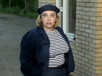  (2000)