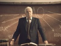 13  (2022)