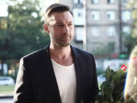    (2017)