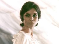     (1976)