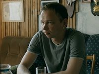   (IV)