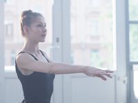  (2018)