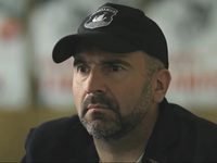 ׸  (2019)