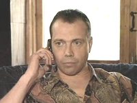   (2001)