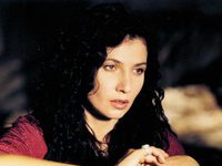  (2001)