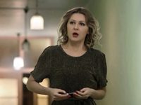 ׸  (2019)