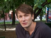  (2014)