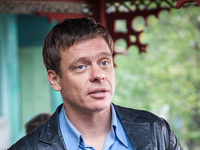  (2017)