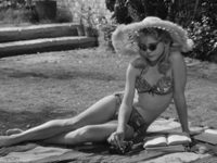  (1961)