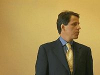    (2001)