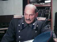   (1977)