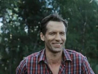    (1975)