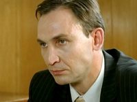  (2005)