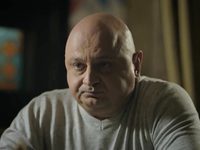 ׸  (2019)