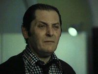    (1976)