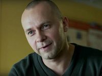   (2016)
