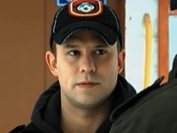   (2011)