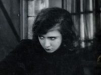   i (1928)