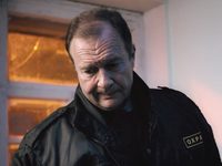  -2 (2022)
