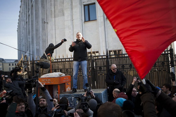 \Артдокфест\ и \Лавровая ветвь\