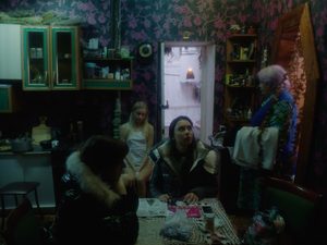 Зимние «Панические атаки»: лучший фильм Ивана И.Твердовского и решительный дебют Полины Цыгановой
