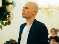   -2: , ,      

