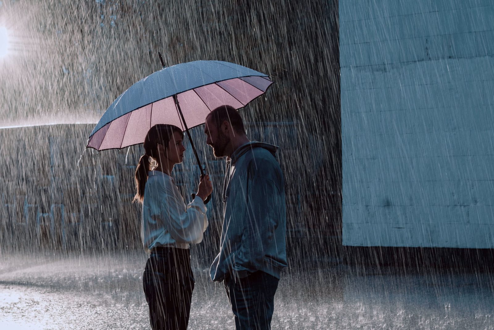 . Happy End:  ,   