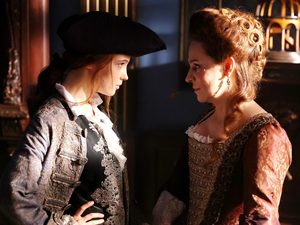 Веселая царица: Юлия Хлынина в новом костюмированном сериале «Елизавета»