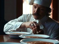 «Идеальный лжец»: Едим дома