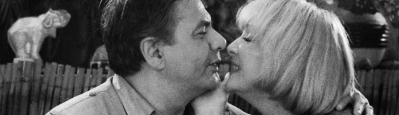     (Tout dépend des filles). 1980