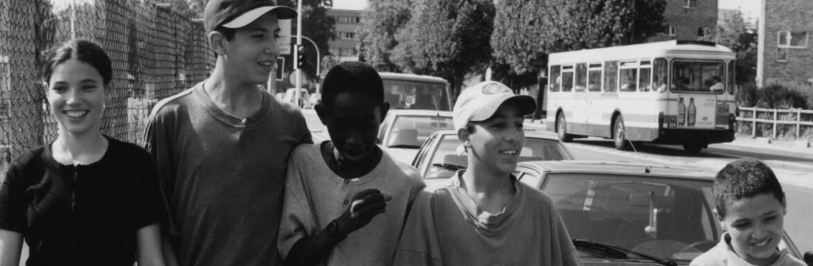   (Petits frères). 1999