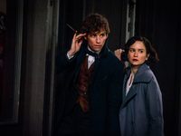  2016 Warner Bros. Ent.  All Rights Reserved.  <br />
Harry Potter and Fantastic Beasts Publishing Rights  JKR.