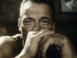 Жизнь как балет: Жан-Клод Ван Дамм — самый сексуальный и метаироничный герой боевика