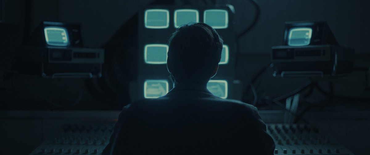   : -,  VHS-