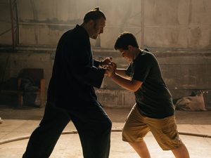 Поездки в Японию, занятия с чемпионом мира: 10 фактов о семейной комедии «Маленький воин»