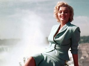 �� �������� ���� ������: � 100-����� ������� �����