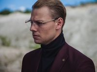   (2020)