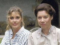   (1985-1989) -  15